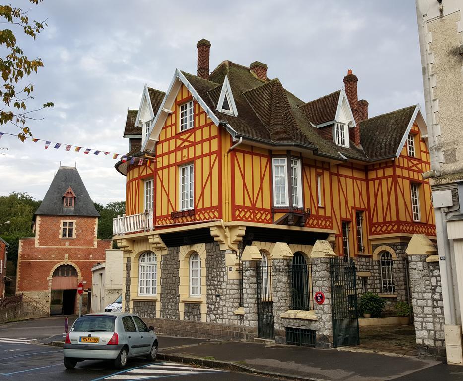 La Porte De Bretagne Péronne Esterno foto